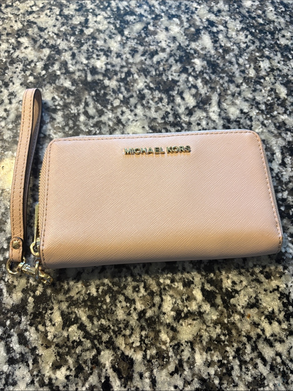 Michael Kors Pale Pink Saffiano Leather Wristlet